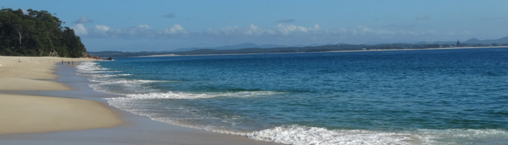 Shoal Bay Beach